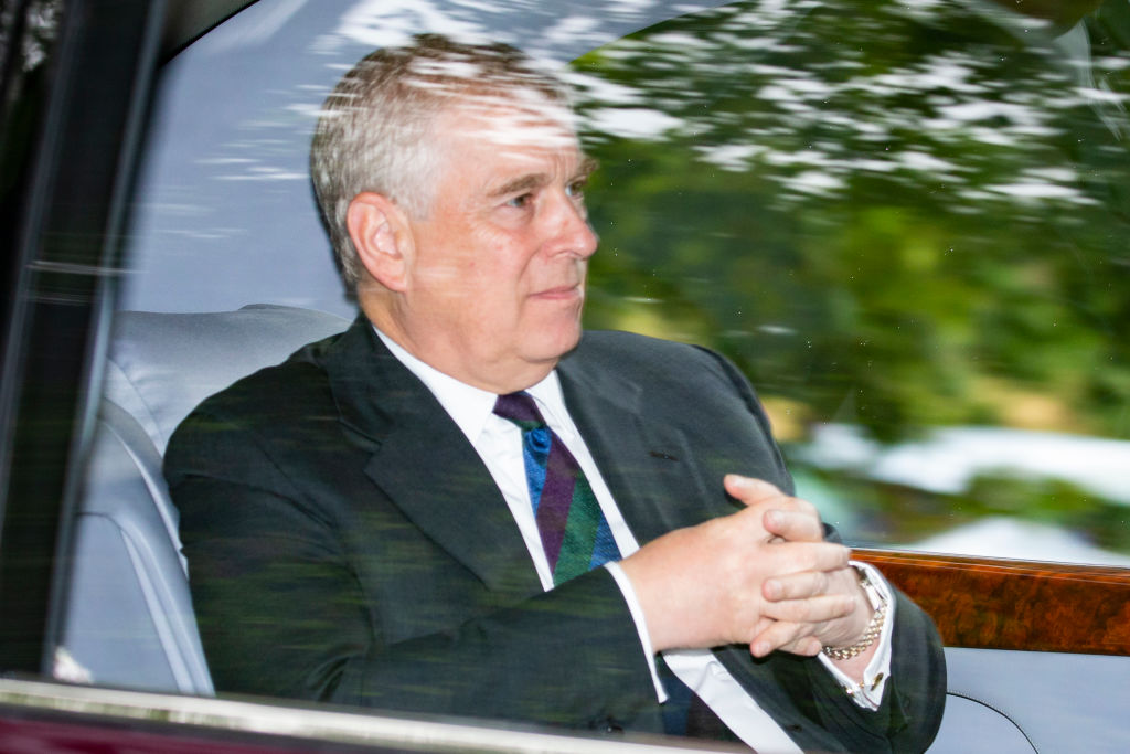 Journalist Pulls Out Phone, Calls Number Listed as Prince Andrew’s Phone in Epstein’s ‘Little Black Book’