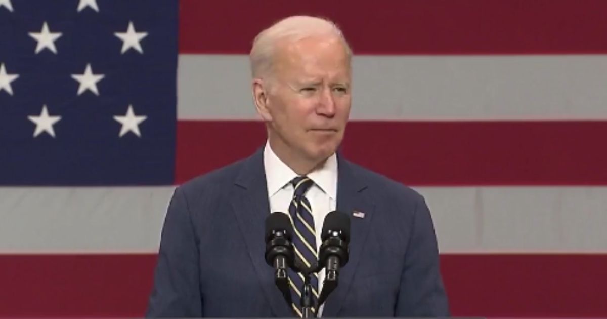 Devastating 15-Second Video: Biden Seemingly Forgets Infrastructure Czar's Name, Calls Him Something Totally Wrong