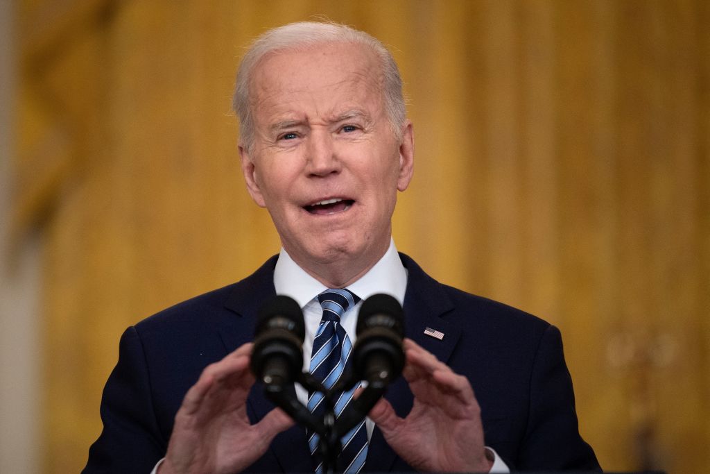 As Oil Hits Over $100 Per Barrel, Biden Halts Oil and Gas Leasing on Federal Land