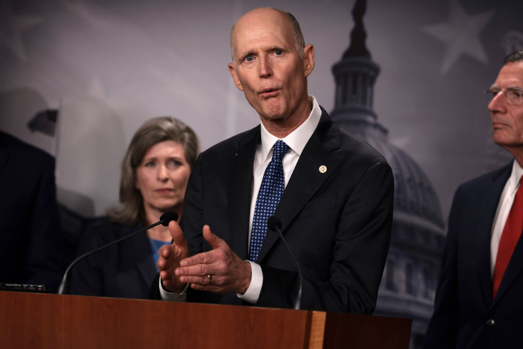 GOP Senator Unveils 11-Point ‘Plan to Rescue America’ – Proposes Naming Border Wall After Trump