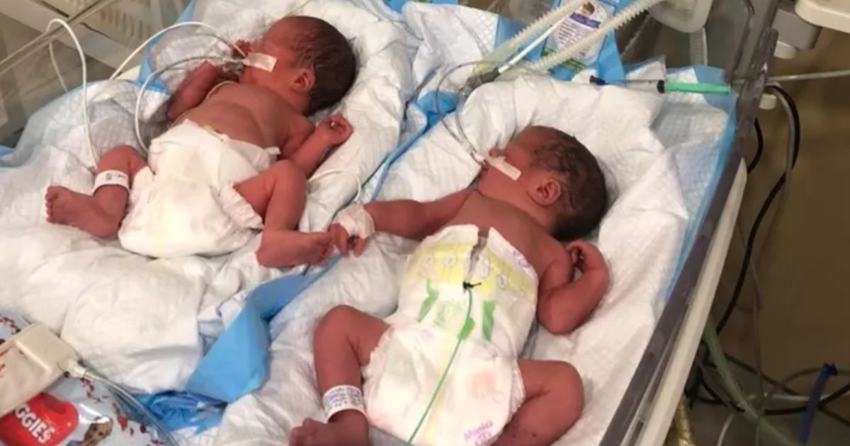 American Parents Terrified When Twin Babies Stranded in Ukraine After Surrogate Pregnancy