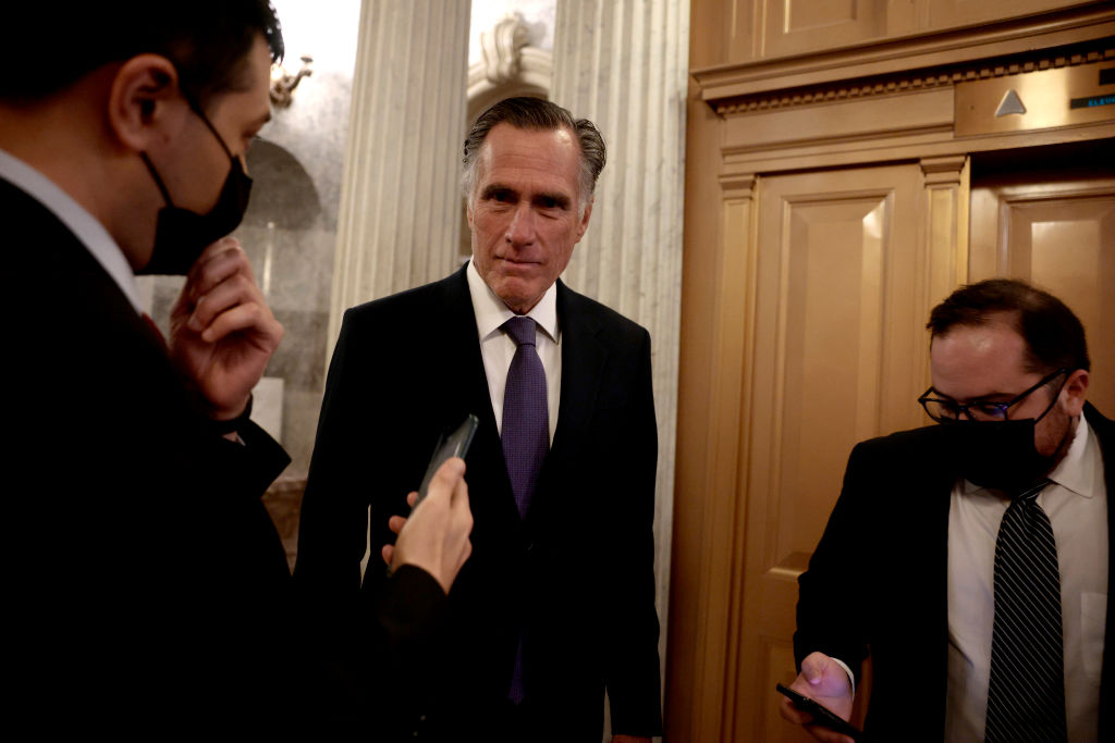 Mitt Romney Goes Full RINO, Flies off the Rails Twice in Three Days