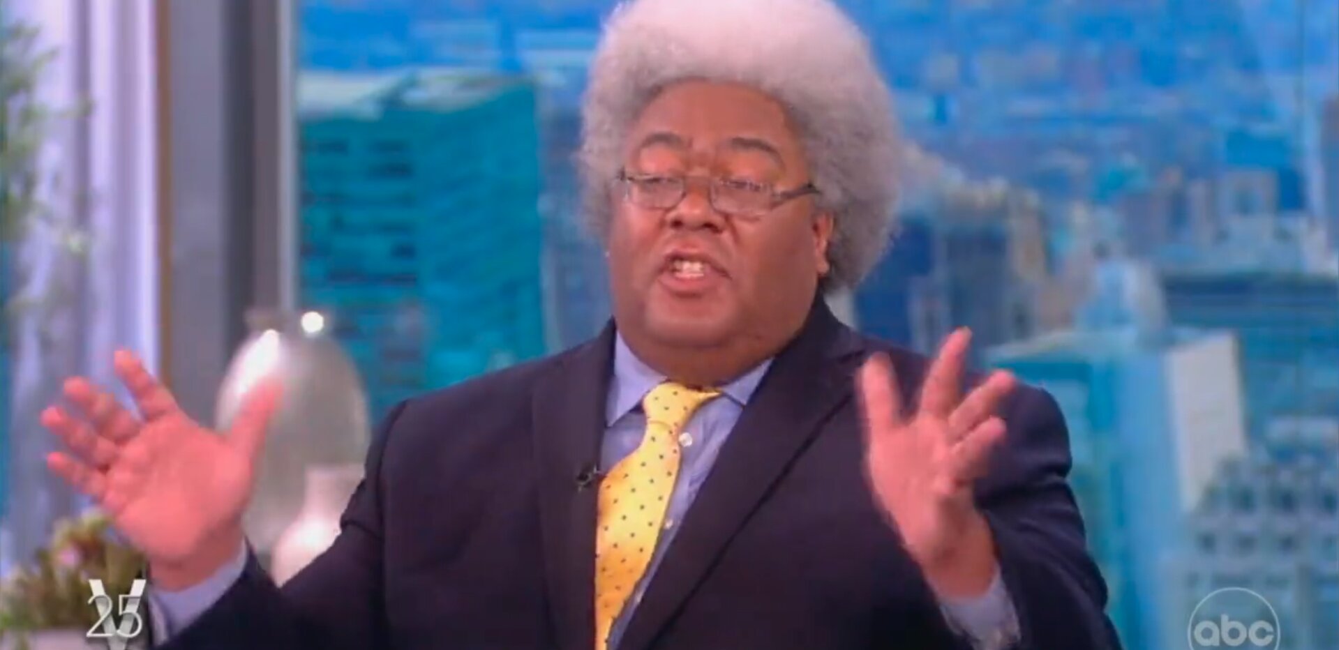 MSNBC Legal Commentator Claims the US Constitution Is ‘Kind of Trash’