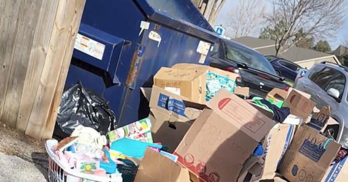 One Week After Moving In, Single Mom and Kids Return to Apartment to Find It Empty