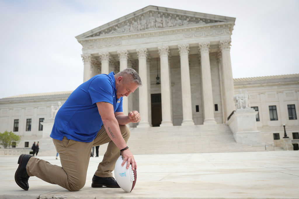 Prayer Coming Back to Public Schools? SCOTUS Hears Case That Would Do Just That