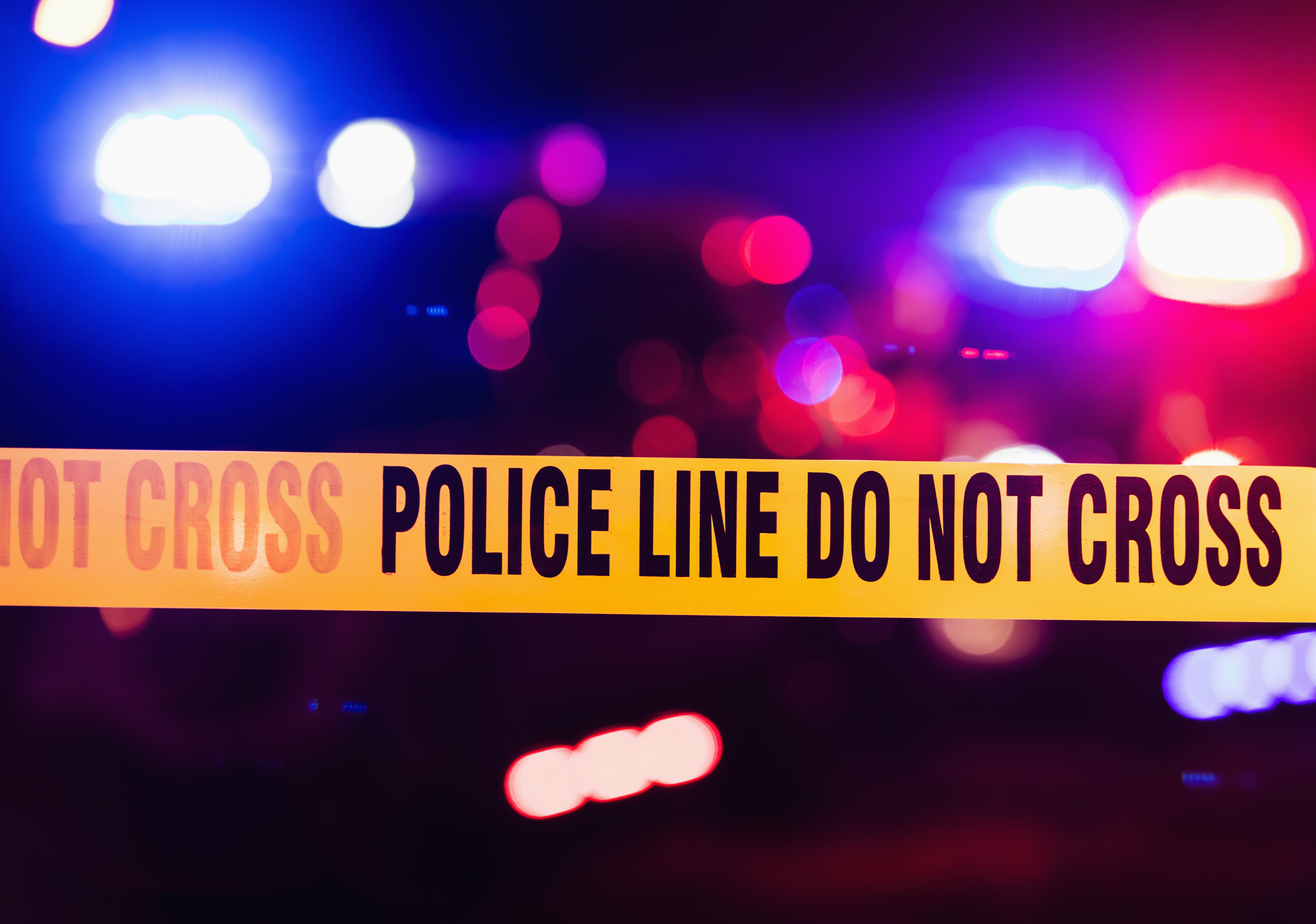 Mom Kills Intruder Who Tried to Break Into Her Home With Her 3 Kids Inside