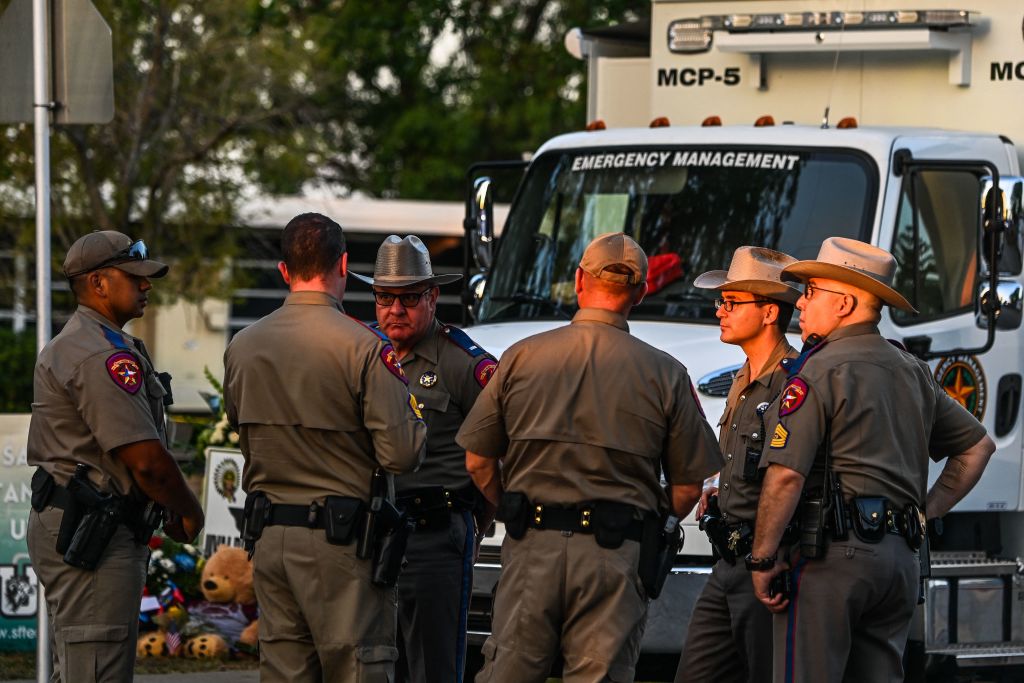 Uvalde School Police Chief Not Cooperating with State Investigation Into Robb Elementary Massacre