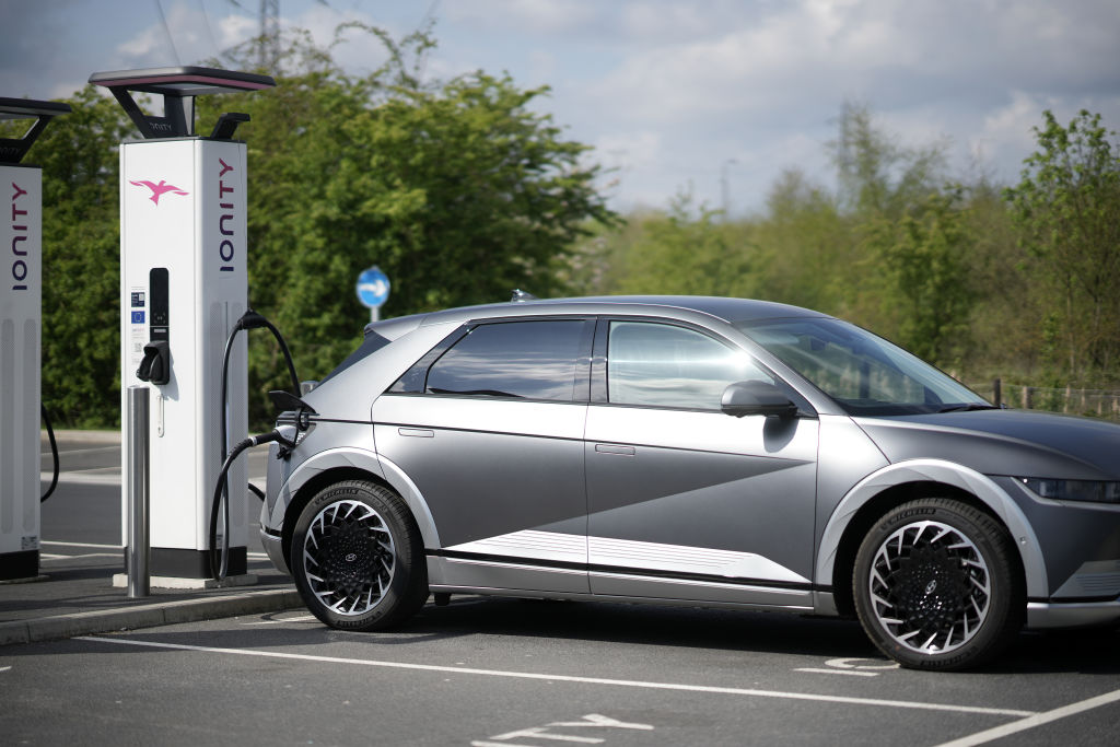 Study Turns Up Surprising Way ‘Green’ Cars Pollute More Than Gas-Powered Engines