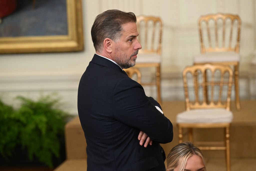 Experts: Hunter Biden Could Be Thrown in Jail After Failing to Register as Foreign Agent