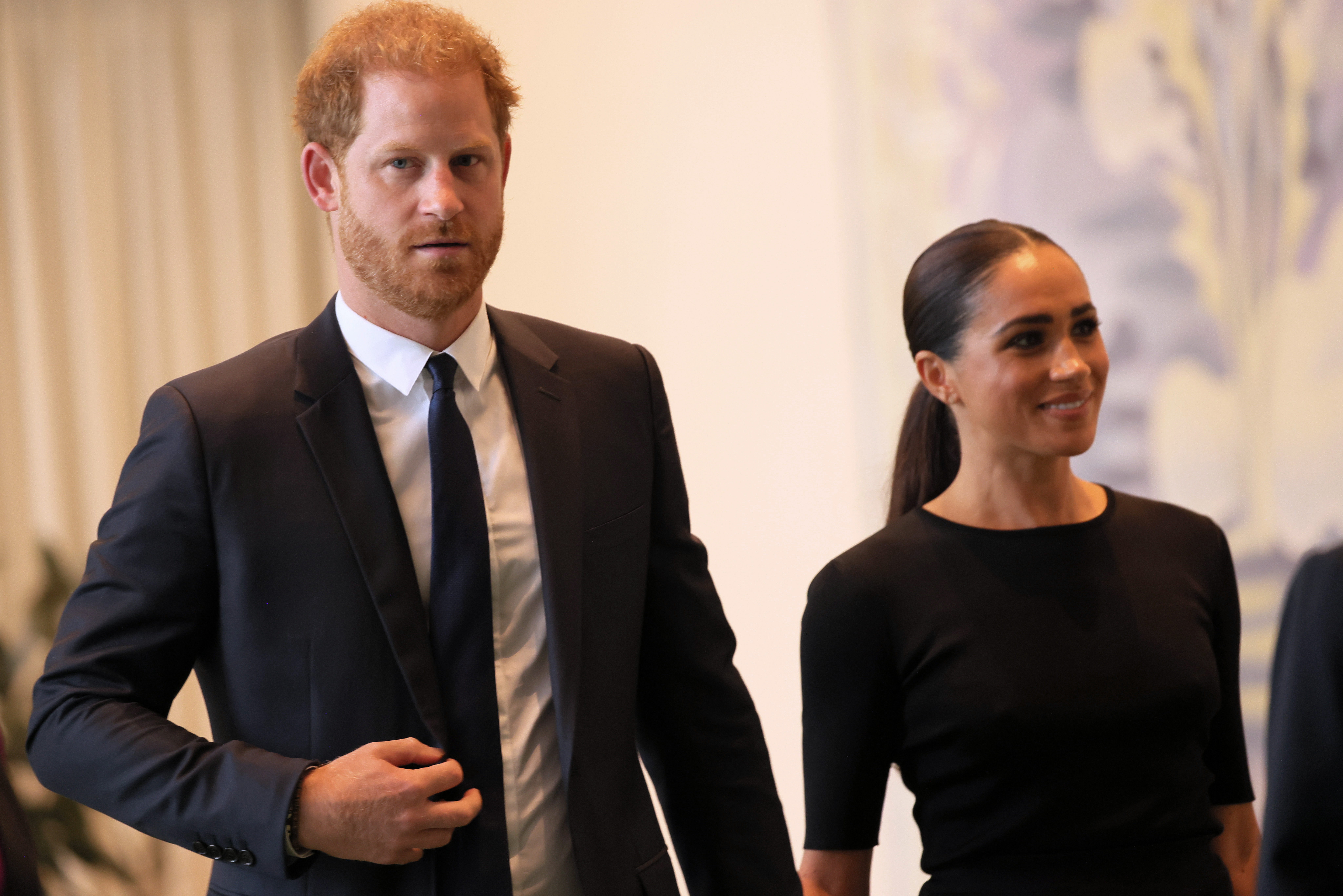 Book Claims Prince Harry’s Friends Called Markle a ‘Dampener on the Party’: Report