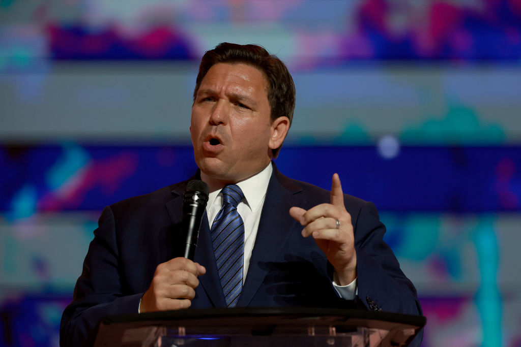DeSantis Issues Legal Ultimatum to Drag Show Host that Performed in Front of Kids