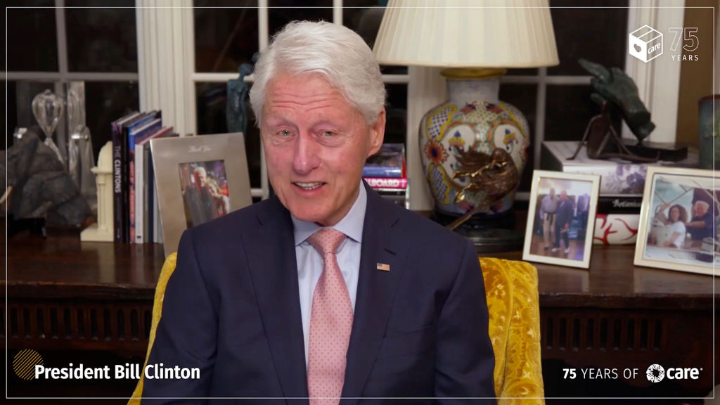 Old Case Over What Bill Clinton Hid in His Sock Drawer Could Unravel FBI's Mar-a-Lago Raid