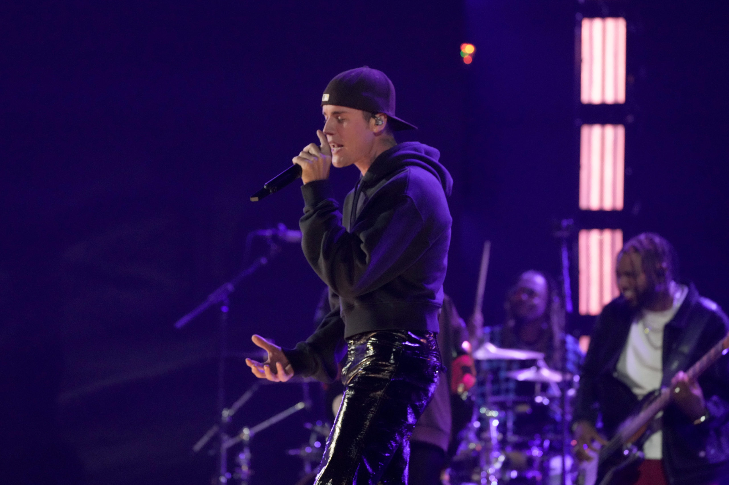 Fans Defend Justin Bieber After He Is Accused of Nazi Motions