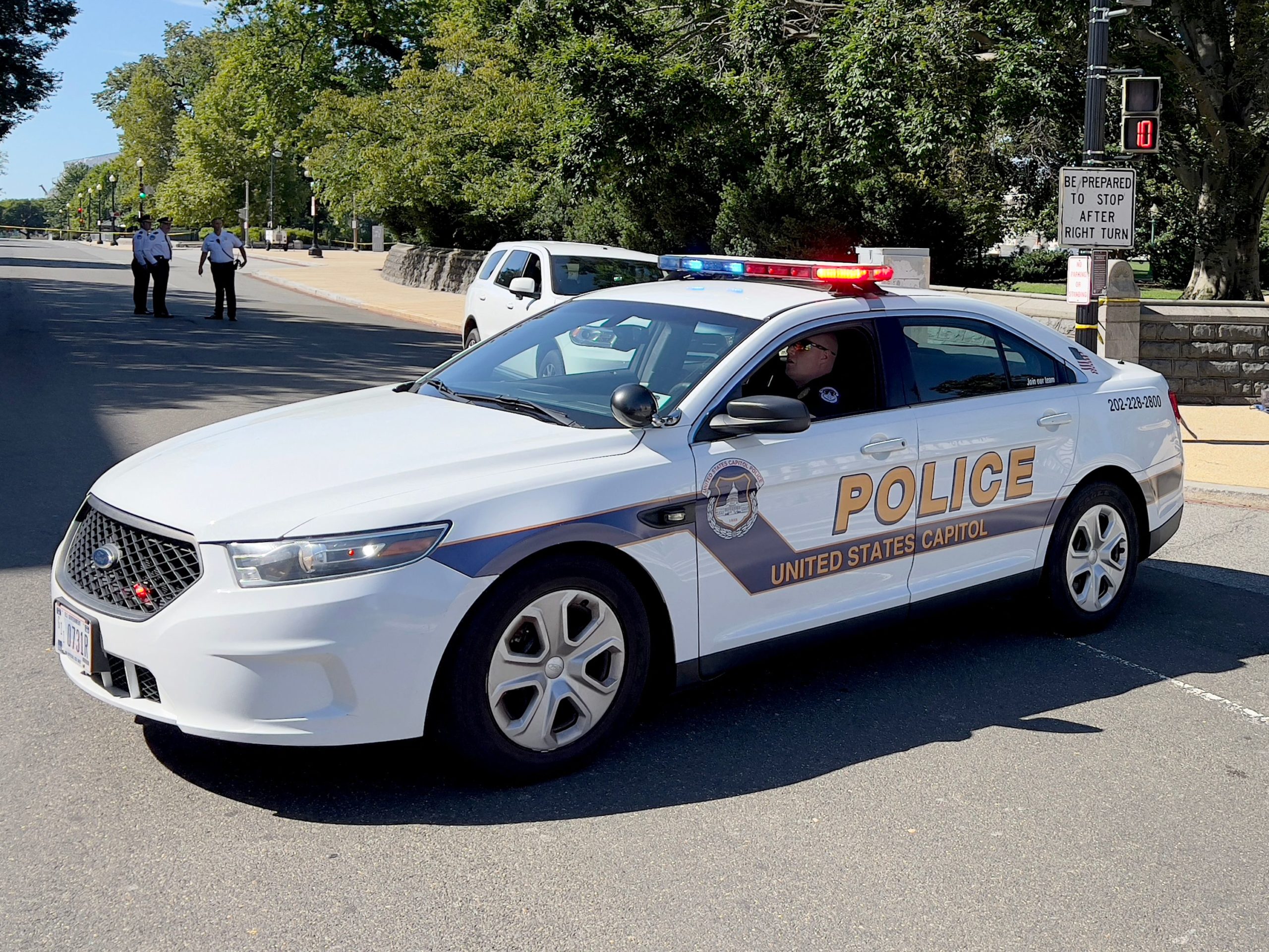 Capitol Police Help Mother Give Birth Inside of SUV