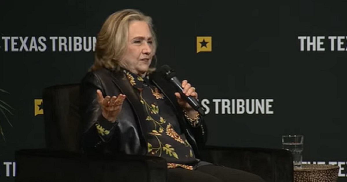 Watch: Clinton Goes on Disturbing Rant About What She Noticed at Trump's Rally