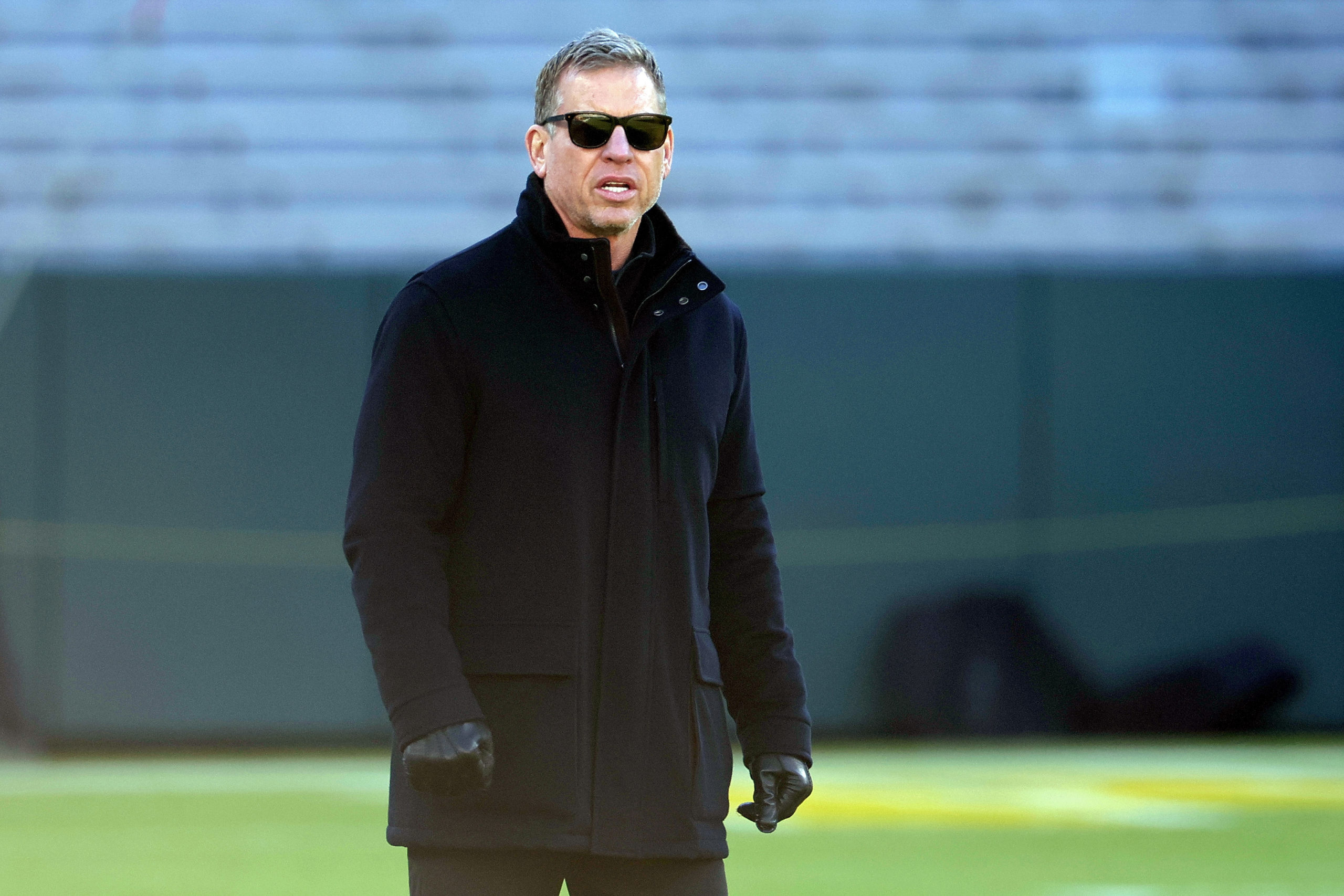 Former NFL Quarterback Receives Backlash After Making Remark During ‘Monday Night Football’
