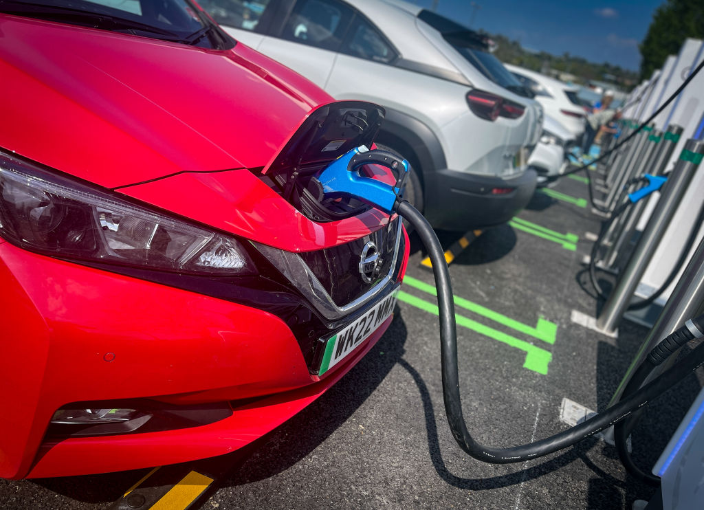 Electric Vehicle Owners in Shock After Learning Battery Replacements Cost Whopping Sum