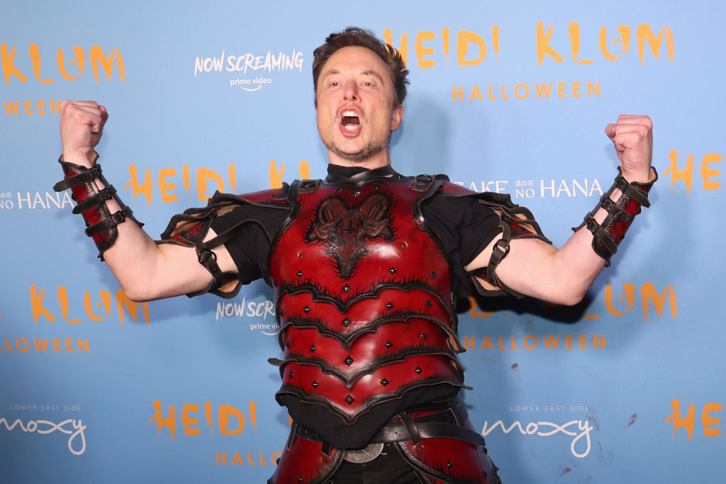 Elon Announces ‘Lords & Peasants System’ on Twitter Is About to Get a Radical Change