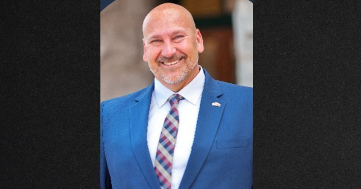 This GOP Marine Got More Votes Than Any Other Republican in Arizona