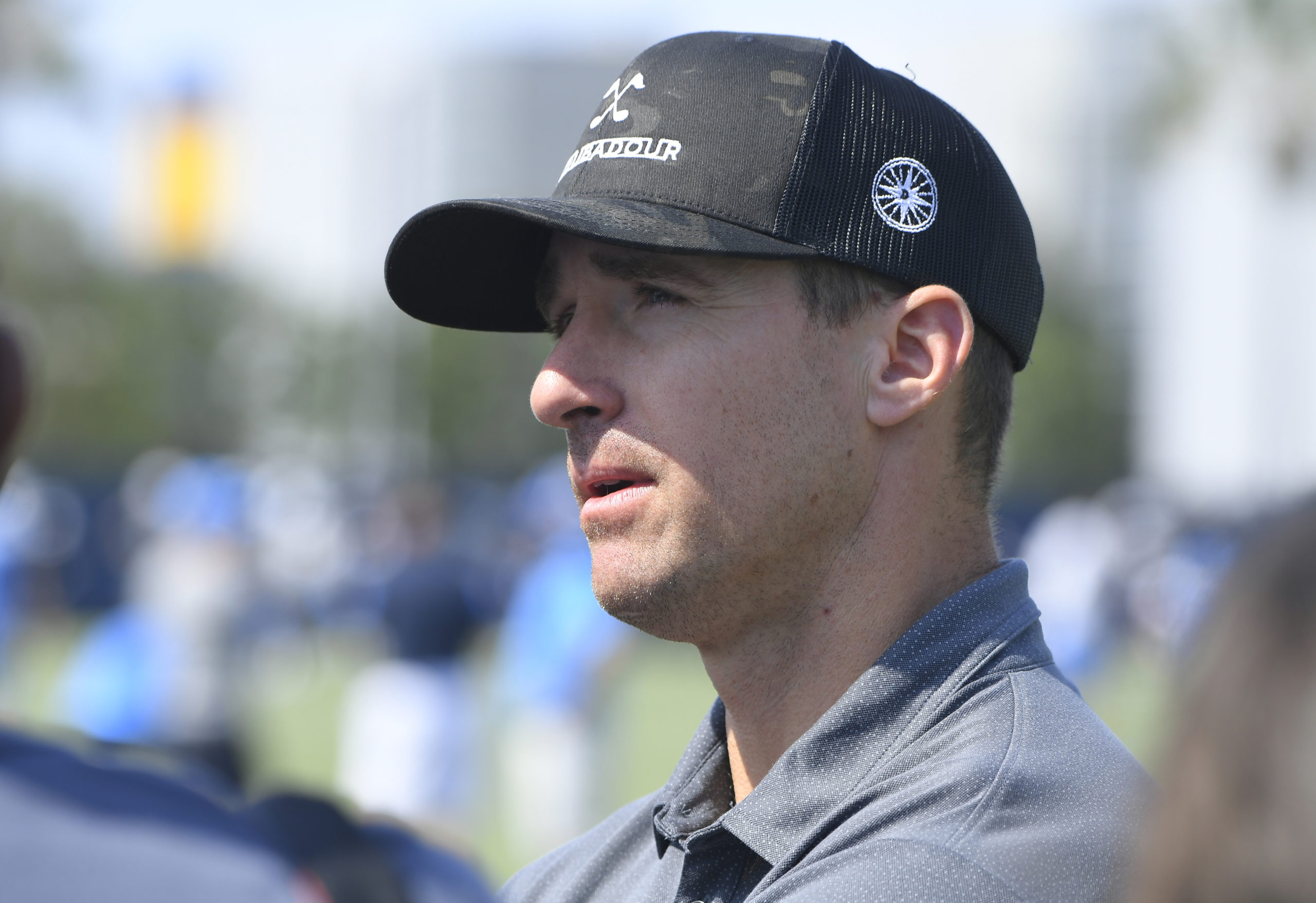 Twitter Baffled by Video of Former NFL Quarterback Seemingly Getting Struck by Lightning