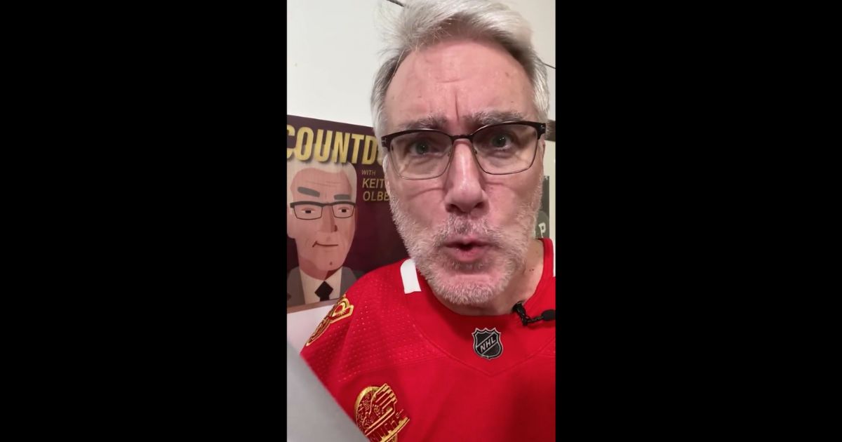Media pundit Keith Olbermann took to social media to attack Elon Musk.