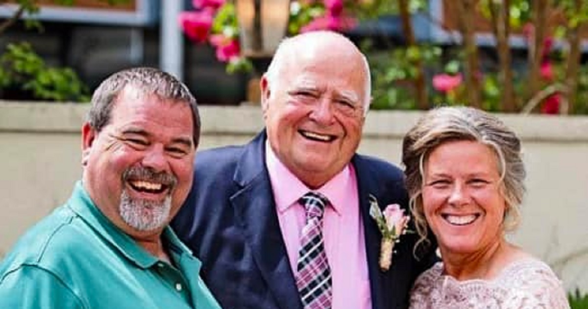Hody Childress helped cover the medical expenses of those in his small town.