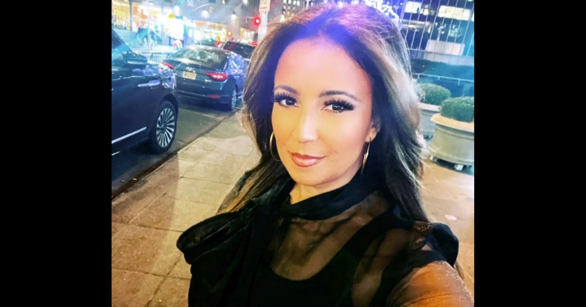Fox News' Julie Banderas previewed her separation announcement on Twitter.