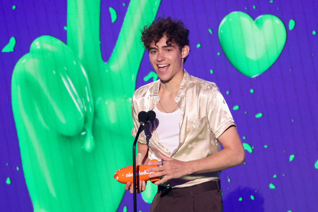 Disney Superstar Praises ‘My Savior, Jesus Christ’ Onstage at the Kids’ Choice Awards