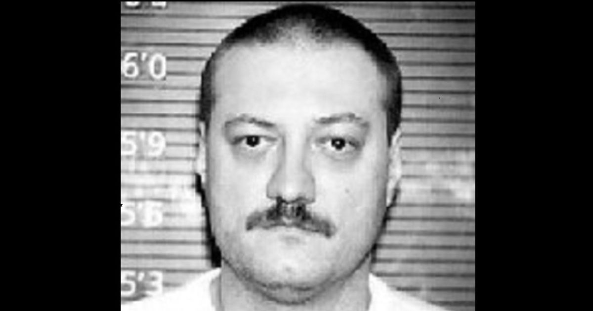 Thomas Schiro was convicted of murder and defiling a corpse, and though he received the death penalty, he was allowed to walk free due to a legal issue.