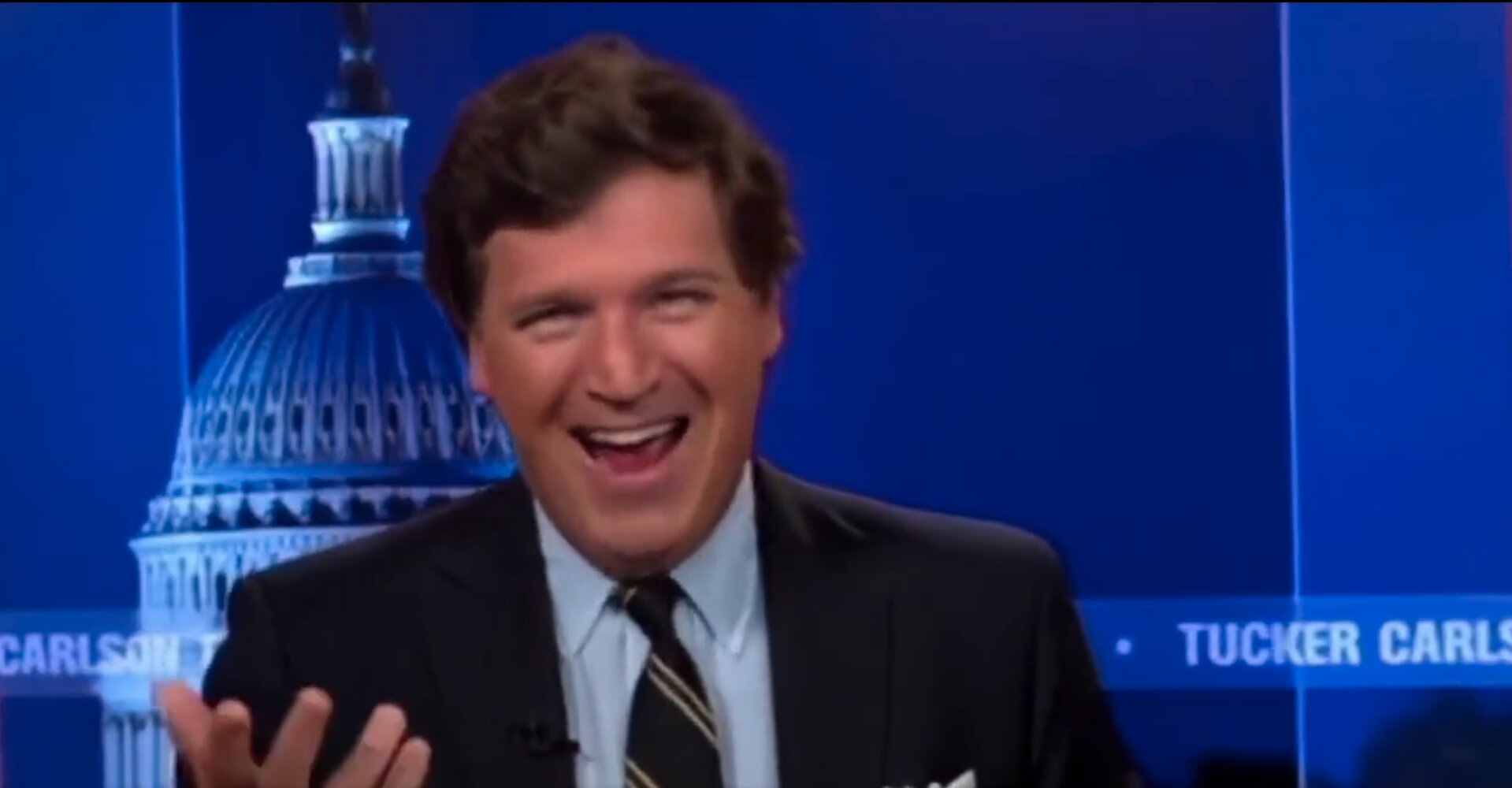 Video: Tucker Carlson Suggests People With 1 Thing in Their Bios Should Not Work at Fox News