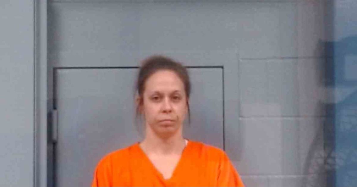 A West Virginia man protected his property Friday night, leading to the arrests of two people. (@lootpress / Twitter)
