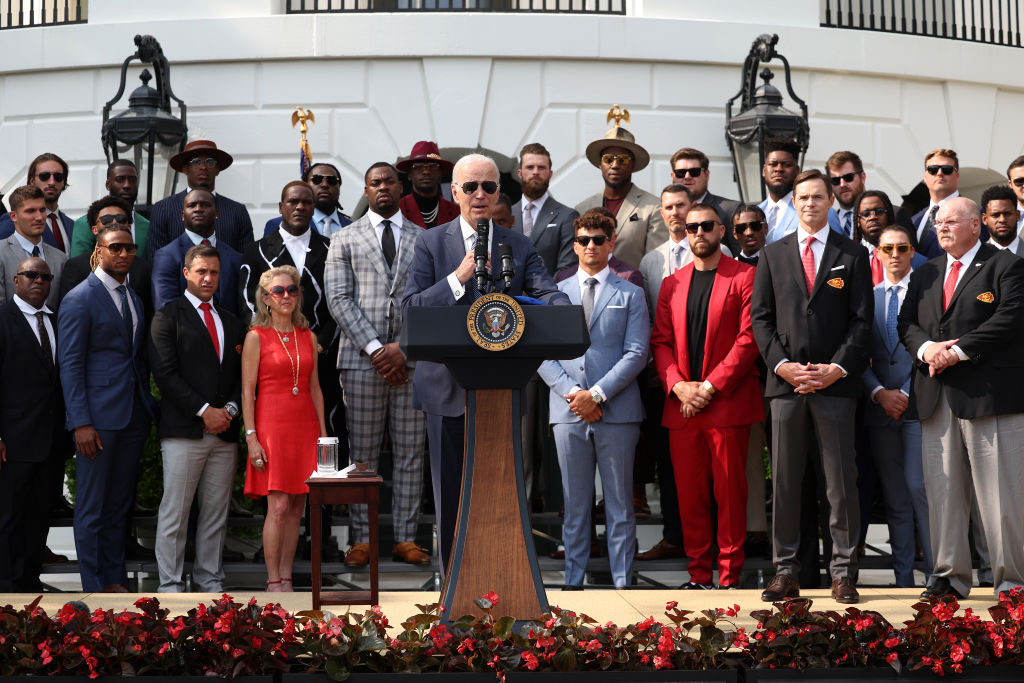Super Bowl Champ Had a Message Written on His Tie as He Stood Behind Biden at WH