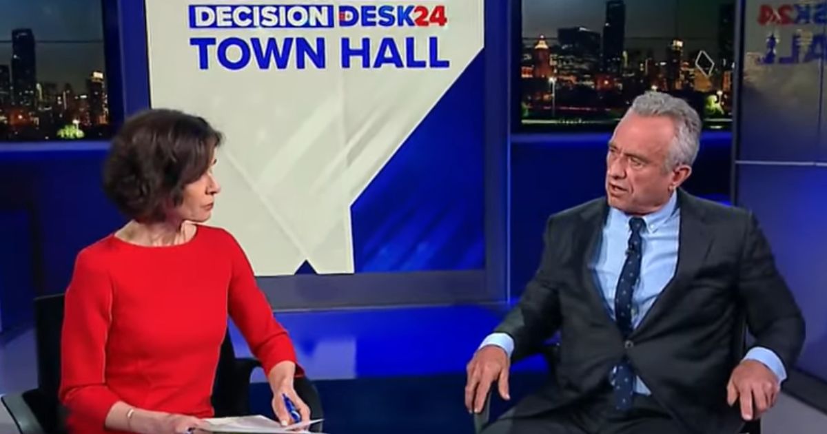 Democratic presidential candidate Robert F. Kennedy Jr. talks to NewsNation host Elizabeth Vargas.