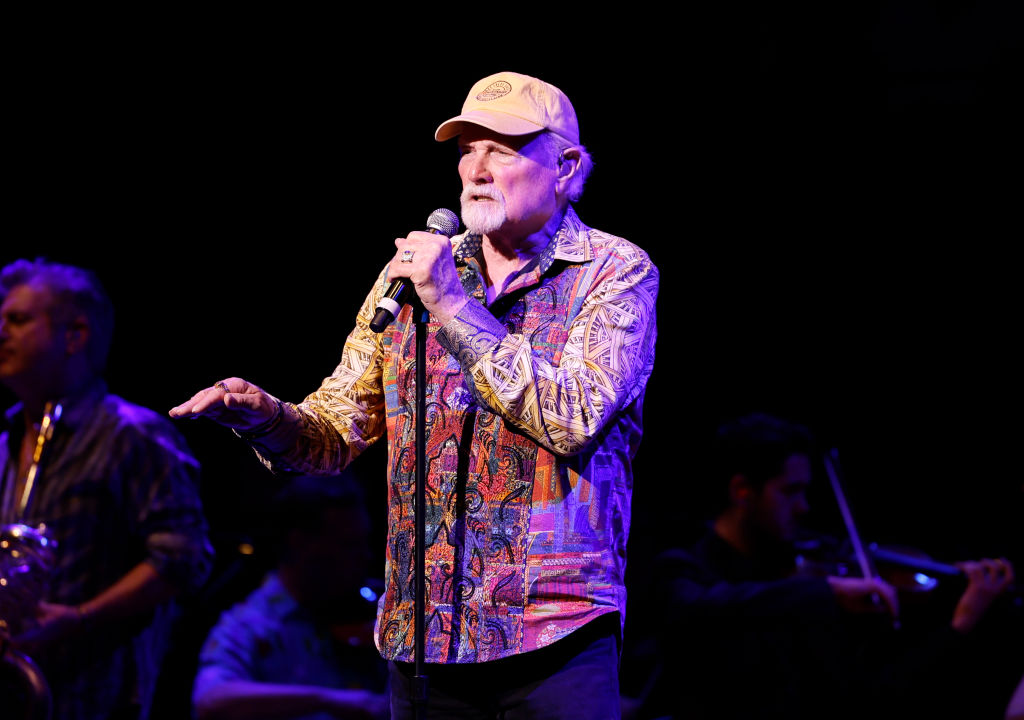 Beach Boys Alum Expresses Hesitation Over Singing ‘Gender Specific’ Song During Performance