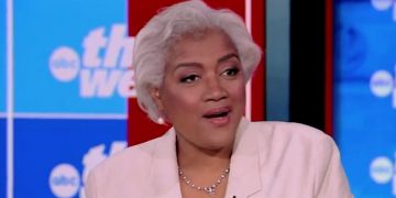Donna Brazile told ABC she witnessed the Reagan and Obama political movements, but "I've never seen anything like this with Donald Trump!"