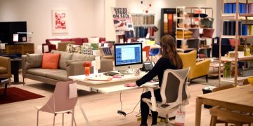 Number of Working Mothers Reaches Highest Number Recorded