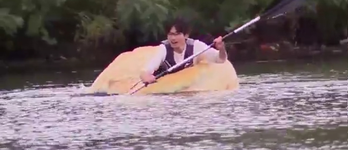 Harvard University student Benjamin Chang made his dream come true after traveling down the Charles River in a pumpkin boat.