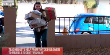 Teacher’s Post Seeking to Fulfill Foster Students’ Christmas Wishlist Goes Viral and Brings In Hundreds of Donations