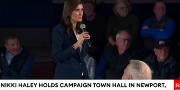 Watch Nikki Haley’s Face as Voter Tells Her ‘You Sound Like a Democrat Sometimes’