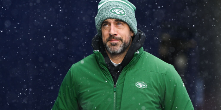 Aaron Rodgers Responds to Report on Sandy Hook Claims