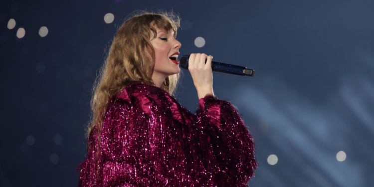Taylor Swift Urges Fans to Vote for ‘People Who Most Represent You’ on Super Tuesday