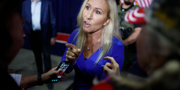 Greene Insists She Will Not Be Responsible if Hakeem Jeffries Becomes Speaker