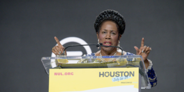 Dem Rep Claims the Moon is ‘Made Up Mostly of Gases’