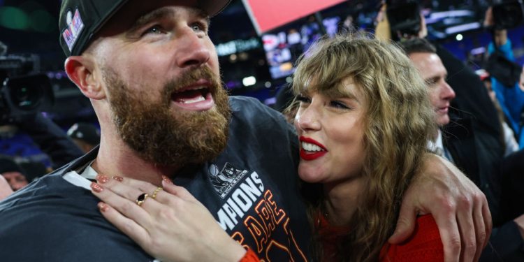 Travis Kelce Thrown Under the Bus, Gets Exposed for Flashing Comedian During Interview