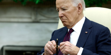 Former Israeli Prime Minister Shoots Back at Biden for Urging Israel Not to Retaliate