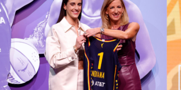 Caitlin Clark’s Contract Sparks Outrage for Being Too Low