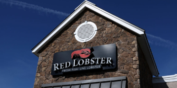 Endless Headaches for Red Lobster After Endless Shrimp Campaign 
