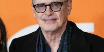 Steve Buscemi Punched in the Face in Manhattan