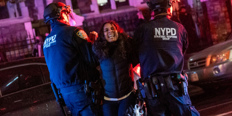 NYPD Descends on Columbia University Campus, Clears Out Protesters