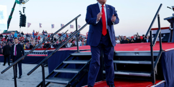 House GOP Members Want to Award Trump the Congressional Gold Medal